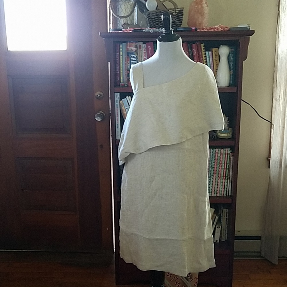 Off shoulder ivory dress